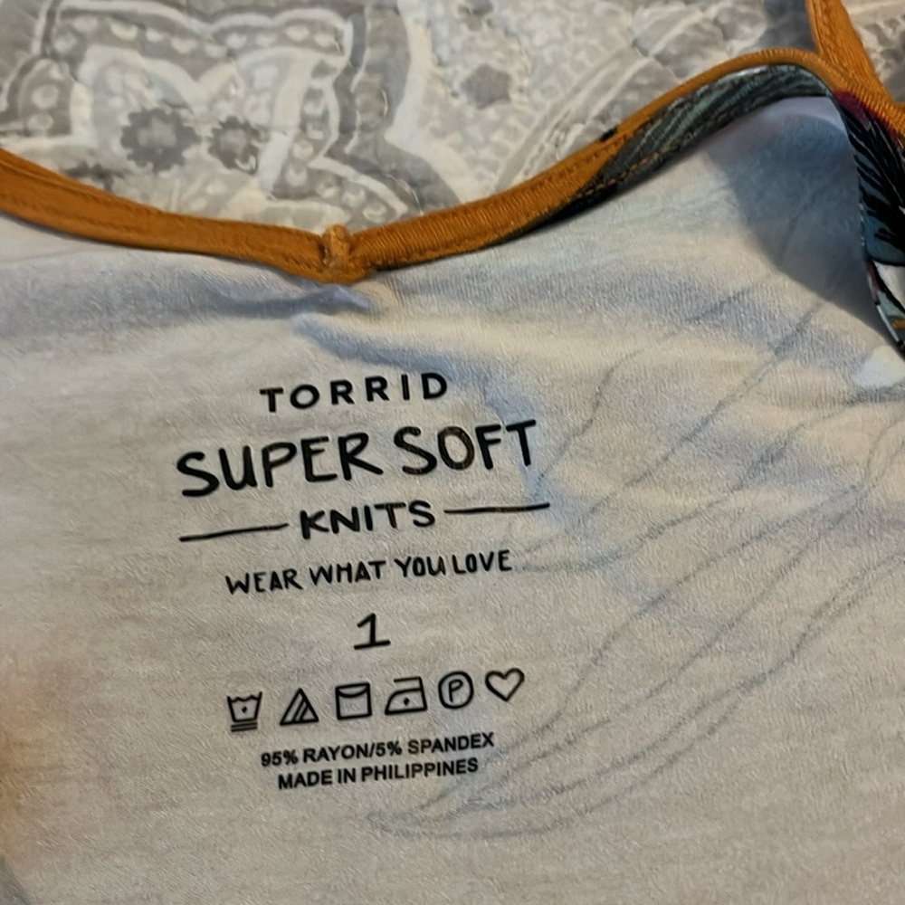 Torrid cami - Picture 3 of 5